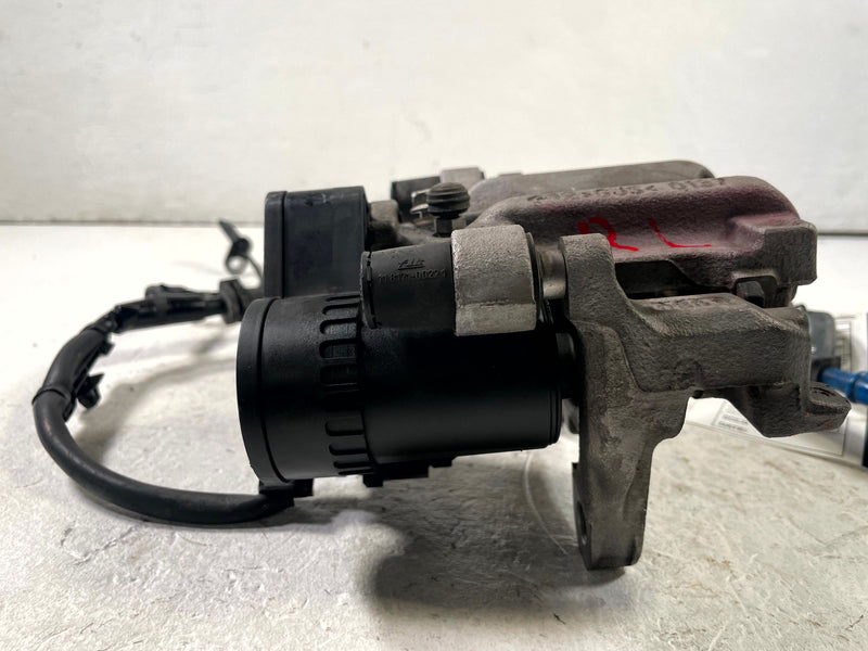 Load image into Gallery viewer, 2019-2025 ACURA RDX TLX REAR LEFT SIDE DISC BRAKE CALIPER W/ BRAKE PADS # 109004
