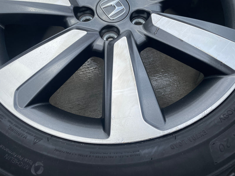 Load image into Gallery viewer, 23-25 HONDA PILOT 20X8J ALLOY 7 SPOKE WHEEL W/ TIRE 255/5GR20 (ONLY 1) # 105894
