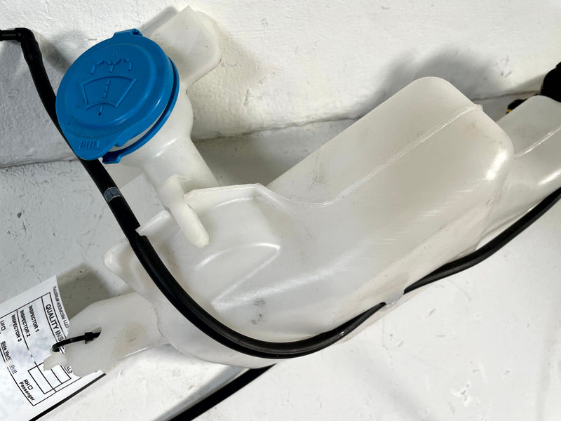 Load image into Gallery viewer, 2025-2026 ACURA ADX WINDSHIELD WASHER FLUID RESERVOIR TANK BOTTLE 1.5L # 113988
