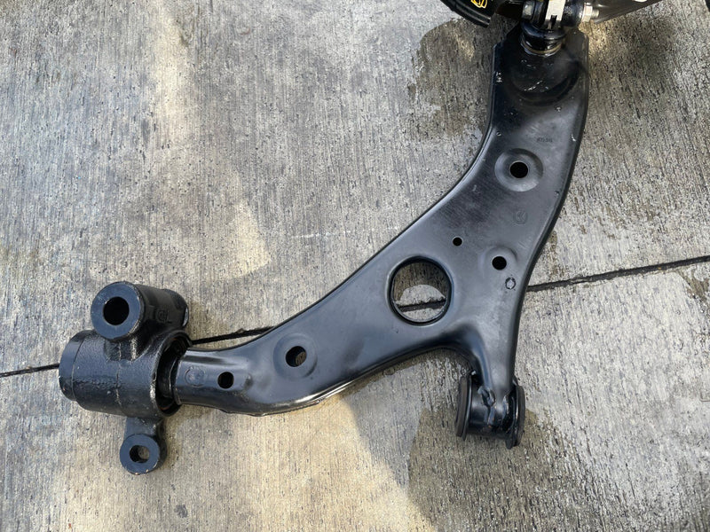 Load image into Gallery viewer, 2022-2025 MAZDA CX-5 AWD FRONT LEFT SIDE SUSPENSION KNEE ASSEMBLY 2.5L # 111202
