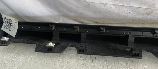 2025-2026 HYUNDAI IONIQ 5 RIGHT SIDE SKIRT ROCKER PANEL MOLDING BLACK