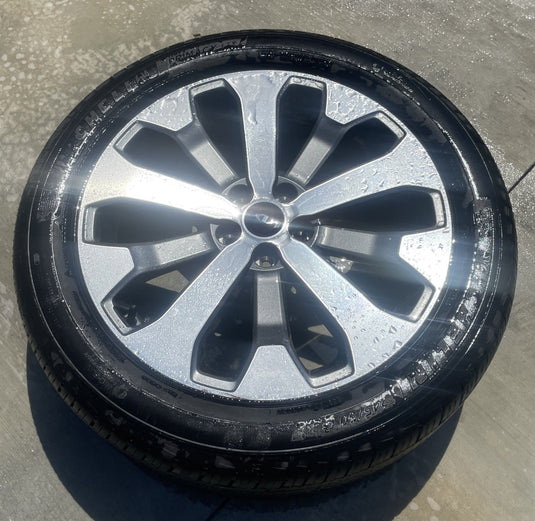 KIA TELLURIDE EX 20x7-1/2 10 SPOKE ALLOY WHEEL W/TIRE (ONLY#1) 2020-2022 #107204