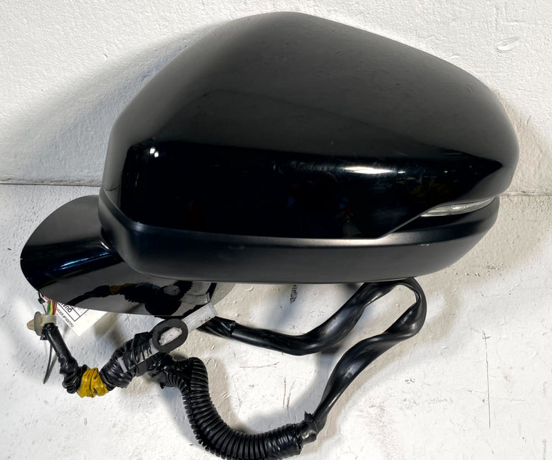 Load image into Gallery viewer, 2025-2026 ACURA ADX FRONT LEFT DRIVER SIDE VIEW DOOR MIRROR BLACK # 114008
