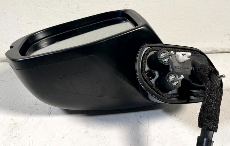 Load image into Gallery viewer, 2025-2026 ACURA ADX FRONT LEFT DRIVER SIDE VIEW DOOR MIRROR BLACK # 114008
