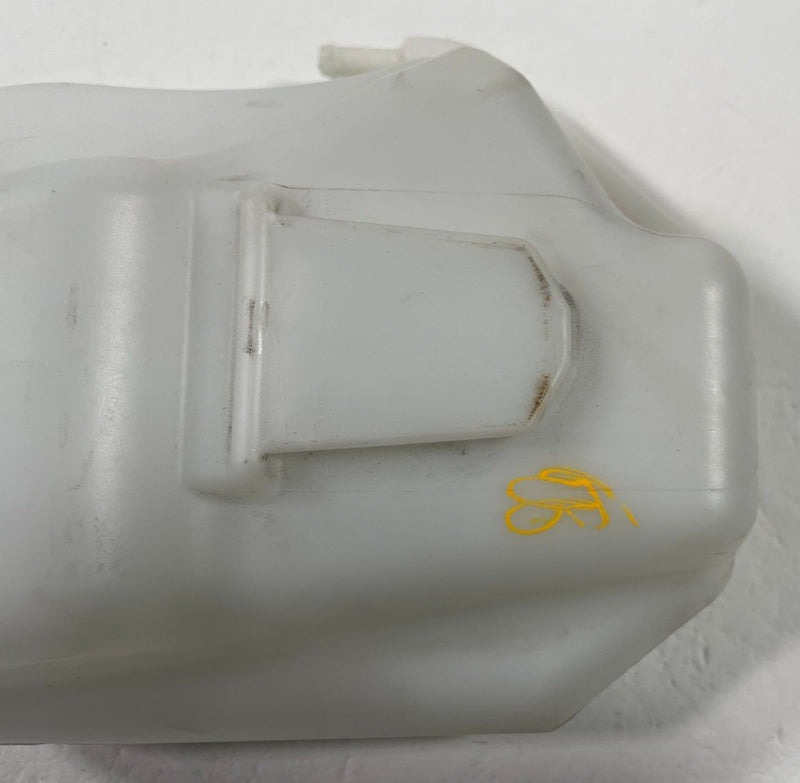 Load image into Gallery viewer, 23 - 26 HONDA HR-V RADIATOR COOLANT RESERVOIR RECOVERY TANK BOTTLE 2.0L # 112660
