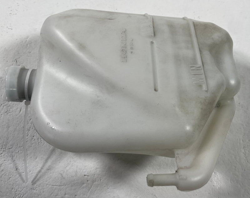 Load image into Gallery viewer, 23 - 26 HONDA HR-V RADIATOR COOLANT RESERVOIR RECOVERY TANK BOTTLE 2.0L # 112660

