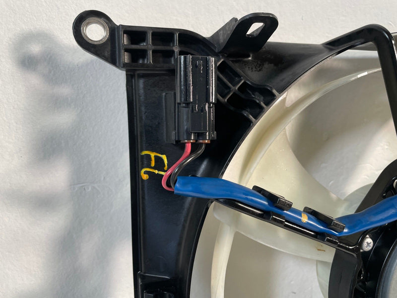 Load image into Gallery viewer, 2019-2022 ACURA ILX FRONT LEFT SIDE RADIATOR COOLING FAN SHROUD ASSEMBLY #107062
