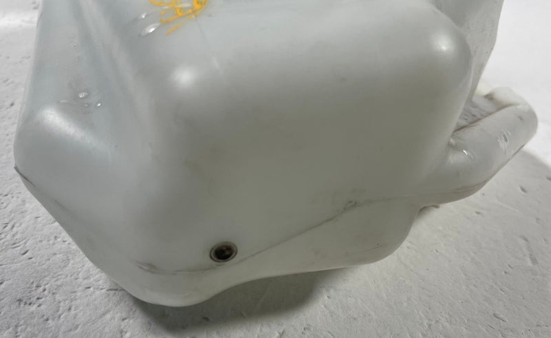 Load image into Gallery viewer, 23 - 26 HONDA HR-V RADIATOR COOLANT RESERVOIR RECOVERY TANK BOTTLE 2.0L # 112660
