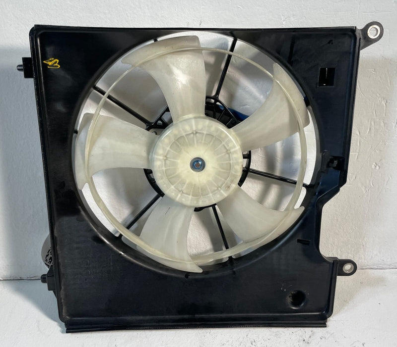 Load image into Gallery viewer, 2019-2022 ACURA ILX FRONT LEFT SIDE RADIATOR COOLING FAN SHROUD ASSEMBLY #107062
