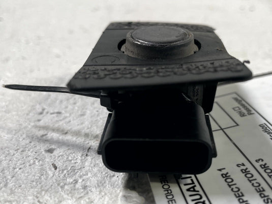 2021-2023 ACURA TLX REAR BUMPER PDC PARKING ASSIST SENSOR W/ BRACKET