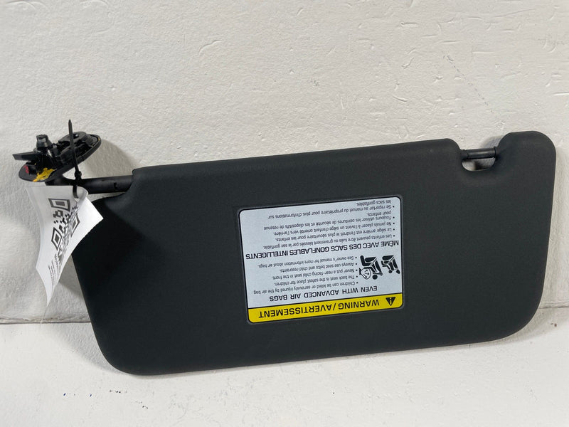 Load image into Gallery viewer, 2022-2025 KIA EV6 FRONT RIGHT PASSENGER SIDE SUN VISOR SUNVISOR BLACK # 109878
