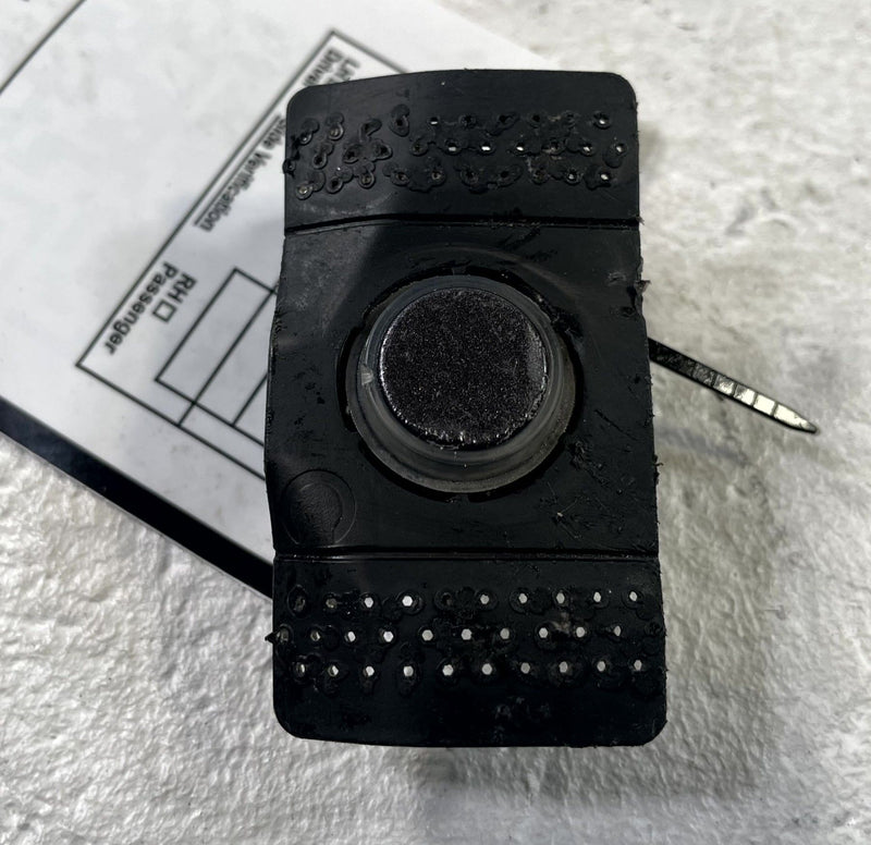 Load image into Gallery viewer, 2021-2023 ACURA TLX REAR BUMPER PDC PARKING ASSIST SENSOR W/ BRACKET # 109051
