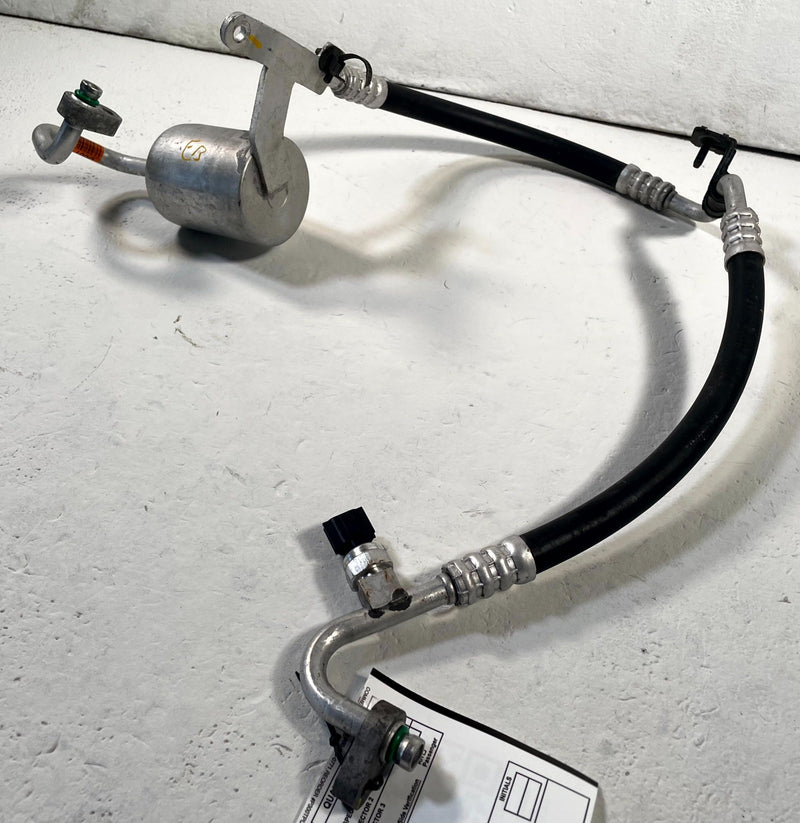 Load image into Gallery viewer, 2022-2024 HYUNDAI IONIQ 5 AC AIR CONDITIONING DISCHARGE HOSE PIPE TUBE # 114067
