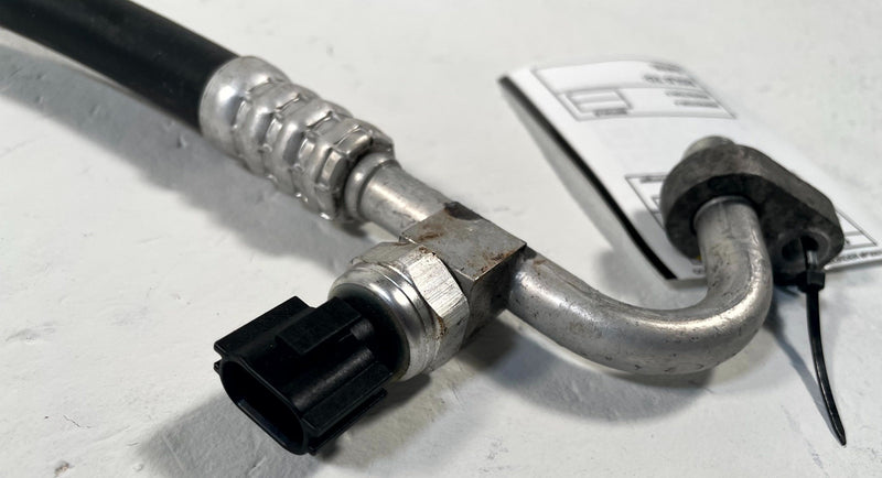 Load image into Gallery viewer, 2022-2024 HYUNDAI IONIQ 5 AC AIR CONDITIONING DISCHARGE HOSE PIPE TUBE # 114067
