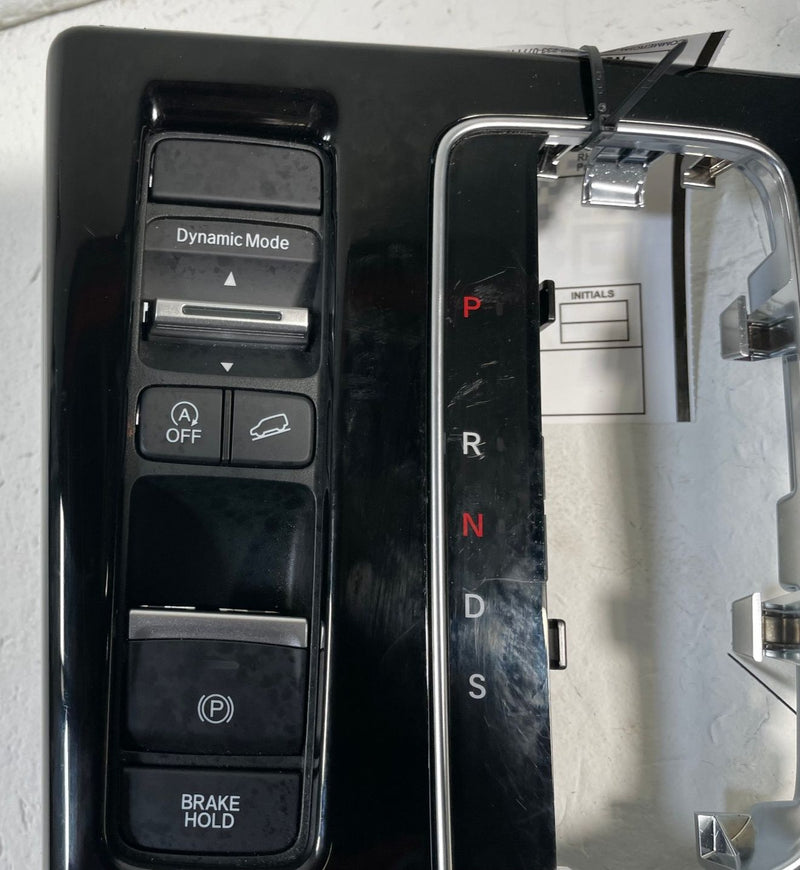 Load image into Gallery viewer, 2025-2026 ACURA ADX TRANSMISSION GEAR SHIFT BEZEL TRIM PLATE W/ SWITCHES #113990
