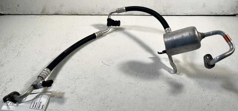 Load image into Gallery viewer, 2022-2024 HYUNDAI IONIQ 5 AC AIR CONDITIONING DISCHARGE HOSE PIPE TUBE # 114067
