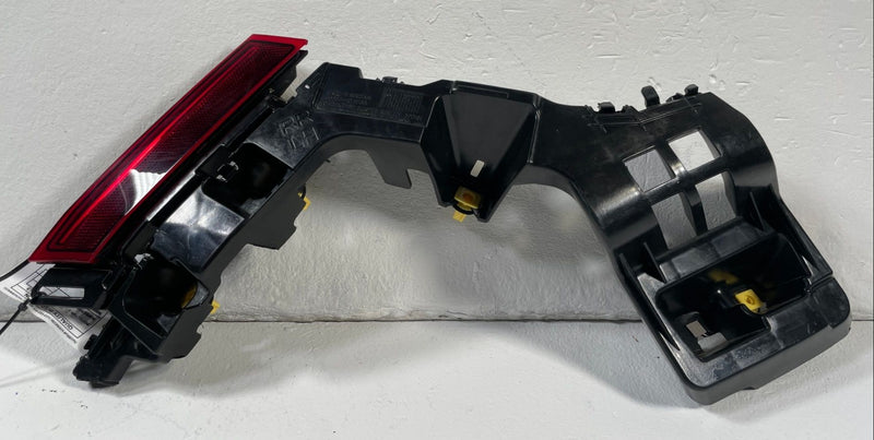 Load image into Gallery viewer, 2022-2024 KIA EV6 REAR LEFT SIDE BUMPER MOUNT BRACKET W/ REFLECTOR LAMP # 109929
