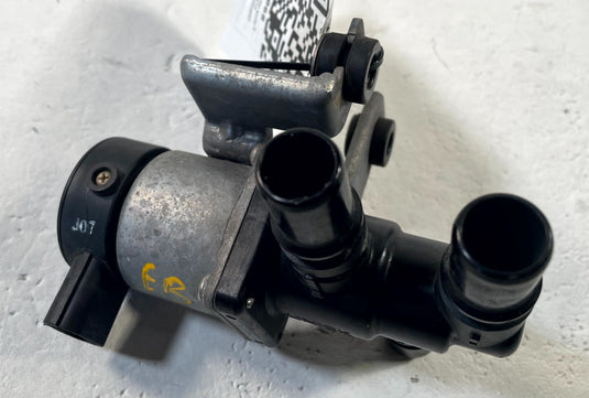 2022-2025 HYUNDAI IONIQ 5 RWD HV BATTERY COOLANT 3 WAY CHANGEOVER VALVE