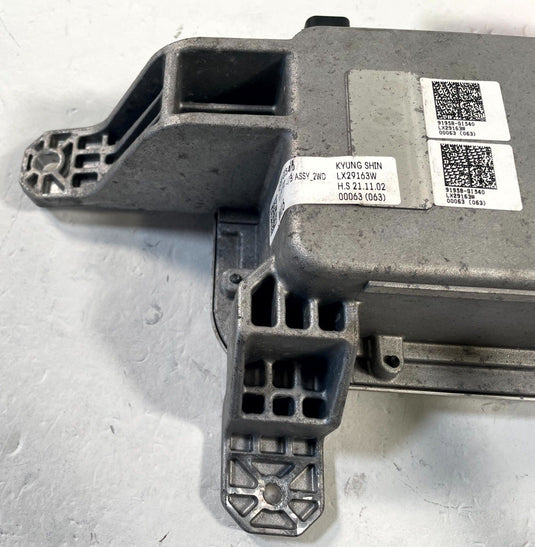 2022 - 2025 HYUNDAI IONIQ 5 RWD HIGH VOLTAGE JUNCTION BOX CONTROL UNIT