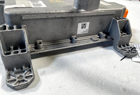 2022 - 2025 HYUNDAI IONIQ 5 RWD HIGH VOLTAGE JUNCTION BOX CONTROL UNIT