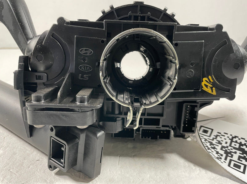 Load image into Gallery viewer, 2022 - 2024 HYUNDAI IONIQ 5 TURN SIGNAL &amp; WIPER CONTROL SWITCH ASSEMBLY # 108561
