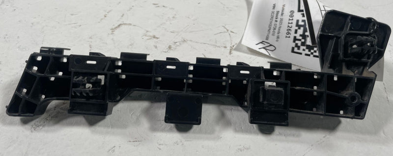 Load image into Gallery viewer, 23-26 HONDA HR-V FRONT RIGHT SIDE BUMPER RETAINER SPACER BRACKET 2.0L # 112661

