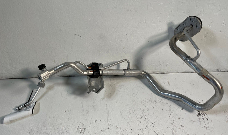 Load image into Gallery viewer, 2019-2022 ACURA ILX AC AIR CONDITIONING HEAT EXCHANGER LINE TUBE PIPE # 107041
