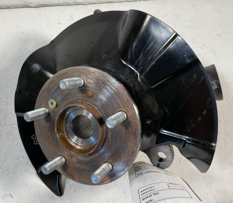 Load image into Gallery viewer, 2025 - 2026 ACURA ADX FRONT RIGHT PASSENGER SIDE SPINDLE KNUCKLE HUB # 114012

