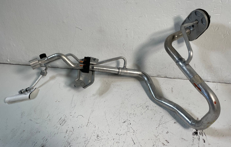 Load image into Gallery viewer, 2019-2022 ACURA ILX AC AIR CONDITIONING HEAT EXCHANGER LINE TUBE PIPE # 107041
