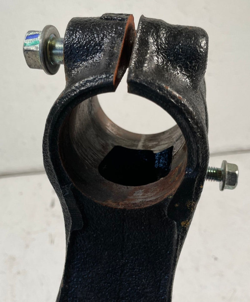 Load image into Gallery viewer, 2025 - 2026 ACURA ADX FRONT RIGHT PASSENGER SIDE SPINDLE KNUCKLE HUB # 114012

