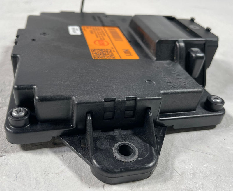 Load image into Gallery viewer, 22-24 HYUNDAI IONIQ 5 VCMS VEHICLE CHARGE MANAGEMENT SYSTEMS MODULE UNIT #108564
