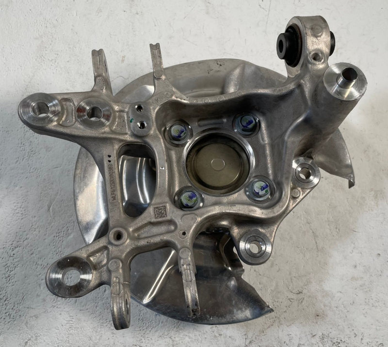 Load image into Gallery viewer, 2025-2026 ACURA ADX REAR LEFT DRIVER SIDE SPINDLE KNUCKLE HUB ASSEMBLY # 113980
