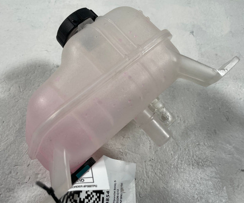 Load image into Gallery viewer, 2022-2024 HYUNDAI IONIQ 5 RADIATOR COOLANT RESERVOIR WATER TANK BOTTLE # 108549
