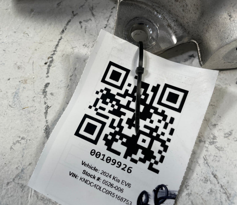 Load image into Gallery viewer, 2022-2025 KIA EV6 REAR RIGHT PASSENGER SIDE WHEEL SPINDLE KNUCKLE # 109926
