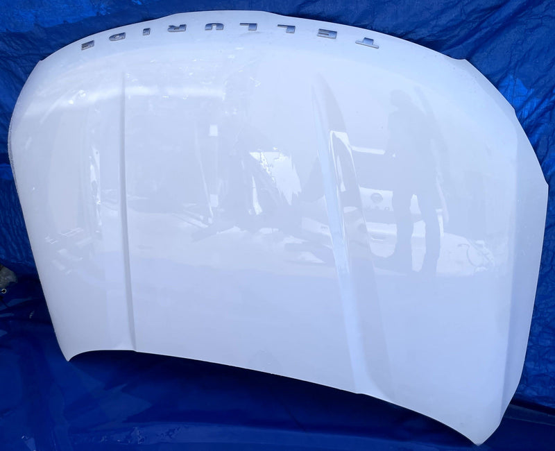 Load image into Gallery viewer, KIA TELLURIDE FRONT HOOD BONNET COVER PANEL ASSEMBLY WHITE (GWP) 20-25 # 107196
