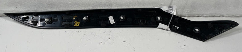 Load image into Gallery viewer, 2022-2025 KIA EV6 GT LINE REAR LEFT SIDE D PILLAR QUARTER PANEL MOLDING #109928

