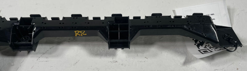 Load image into Gallery viewer, 2023-2026 HONDA HR-V REAR RIGHT SIDE BUMPER RETAINER MOUNT BRACKET 2.0L #112666
