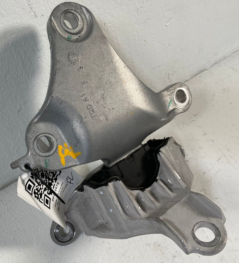 Load image into Gallery viewer, 25-26 ACURA ADX LEFT SIDE AUTOMATIC TRANSMISSION MOUNT SUPPORT BRACKET # 113978
