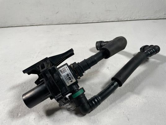 22-24 HYUNDAI IONIQ 5 ENGINE AUXILIARY COOLANT WATER PUMP VALVE HOSE