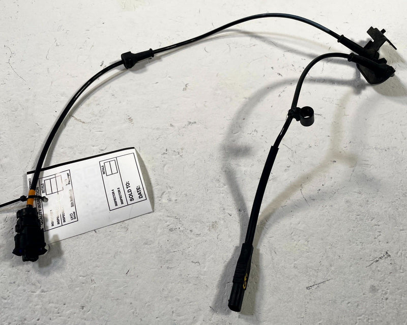 Load image into Gallery viewer, 2022-2025 HYUNDAI IONIQ 5 FRONT LEFT DRIVER SIDE ABS WHEEL SPEED SENSOR # 114064
