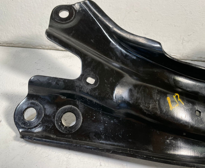 Load image into Gallery viewer, 2025 - 2026 ACURA ADX REAR LEFT DRIVER SIDE TRAILING CONTROL ARM # 113983
