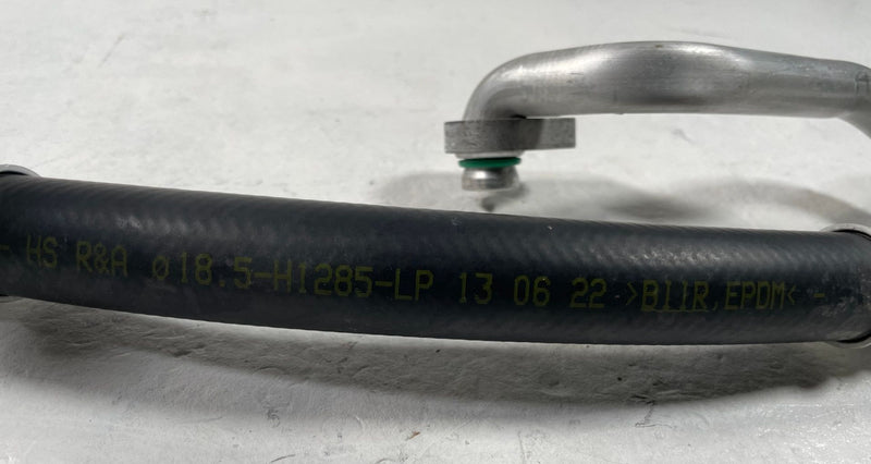 Load image into Gallery viewer, 2022-2025 HYUNDAI IONIQ 5 AC AIR CONDITIONING SUCTION PIPE LINE TUBE # 108563
