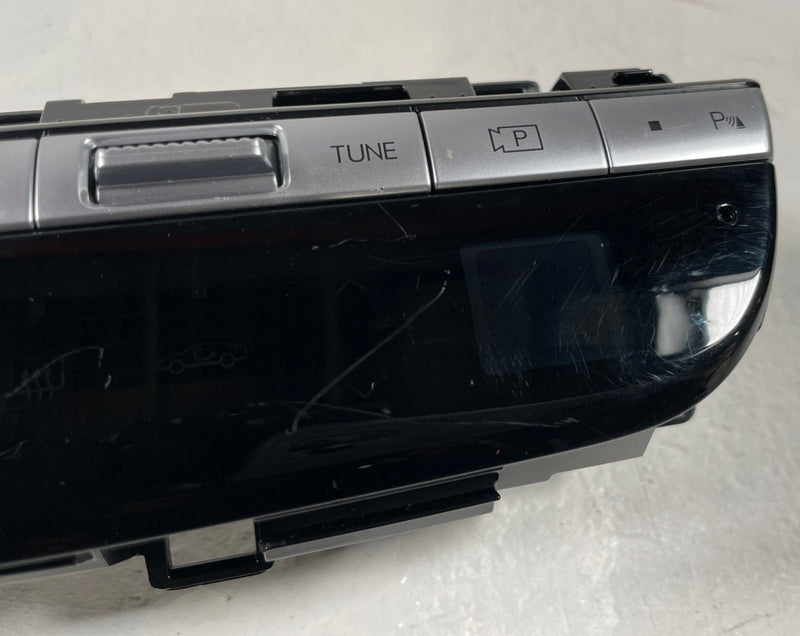 Load image into Gallery viewer, 2022 - 2024 HYUNDAI IONIQ 5 FRONT DASH A/C HEATER CONTROL SWITCH UNIT # 108555
