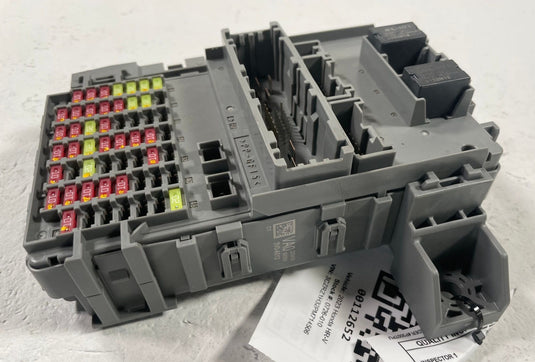 2023 - 2025 HONDA HR-V LX UNDER DASH FUSE RELAY CABIN JUNCTION BOX 2.0L