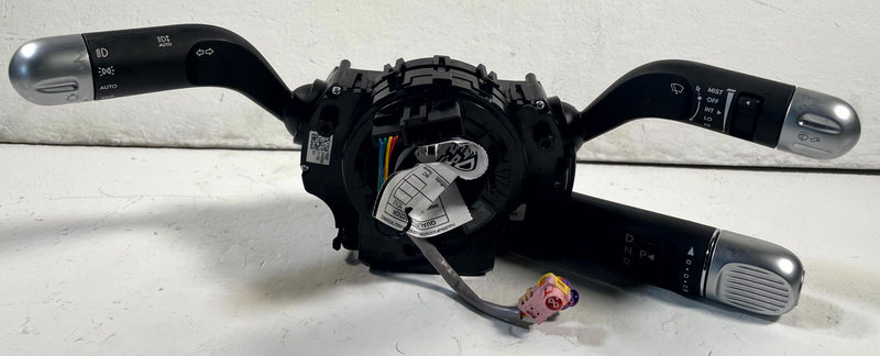 Load image into Gallery viewer, 2022 - 2024 HYUNDAI IONIQ 5 TURN SIGNAL &amp; WIPER CONTROL SWITCH ASSEMBLY # 114059
