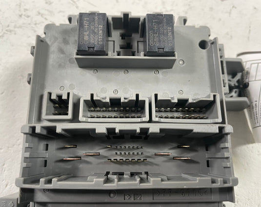 2023 - 2025 HONDA HR-V LX UNDER DASH FUSE RELAY CABIN JUNCTION BOX 2.0L