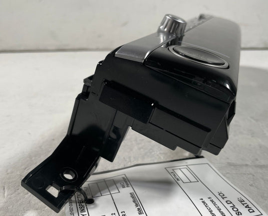 2022 - 2024 HYUNDAI IONIQ 5 FRONT DASH A/C HEATER CONTROL SWITCH UNIT