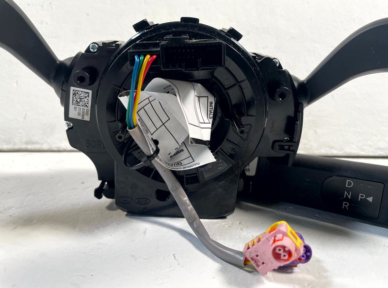 Load image into Gallery viewer, 2022 - 2024 HYUNDAI IONIQ 5 TURN SIGNAL &amp; WIPER CONTROL SWITCH ASSEMBLY # 114059
