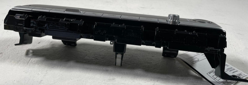 Load image into Gallery viewer, 2022 - 2024 HYUNDAI IONIQ 5 FRONT DASH A/C HEATER CONTROL SWITCH UNIT # 108555
