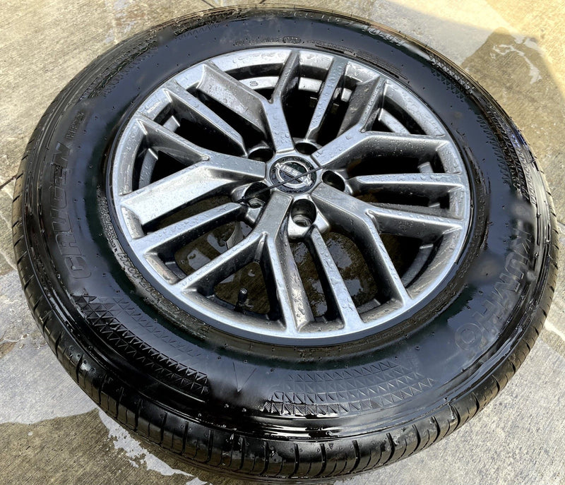 Load image into Gallery viewer, NISSAN ROGUE S 17x7-1/2 15 SPOKE SILVER ALLOY WHEEL RIM W/TIRE 2021-2025 #111709
